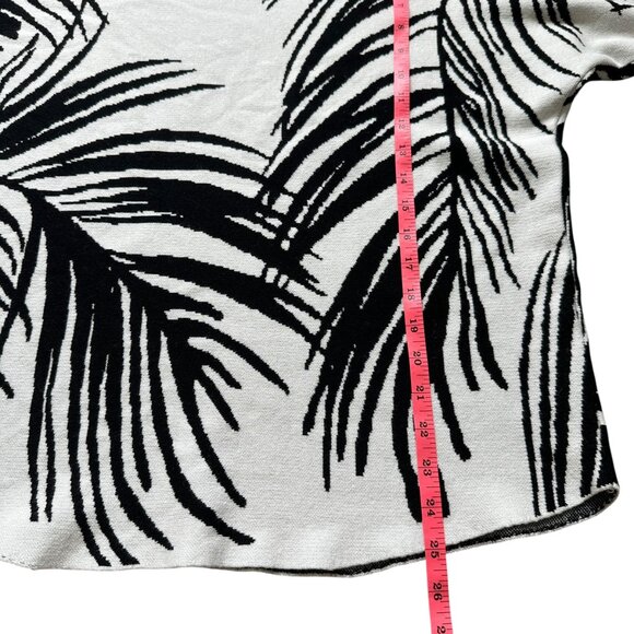 Zebra Print Sweater Scoop Neck Large 3/4 Batwing Sleeve Lightweight Rounded Hem - Picture 8 of 9